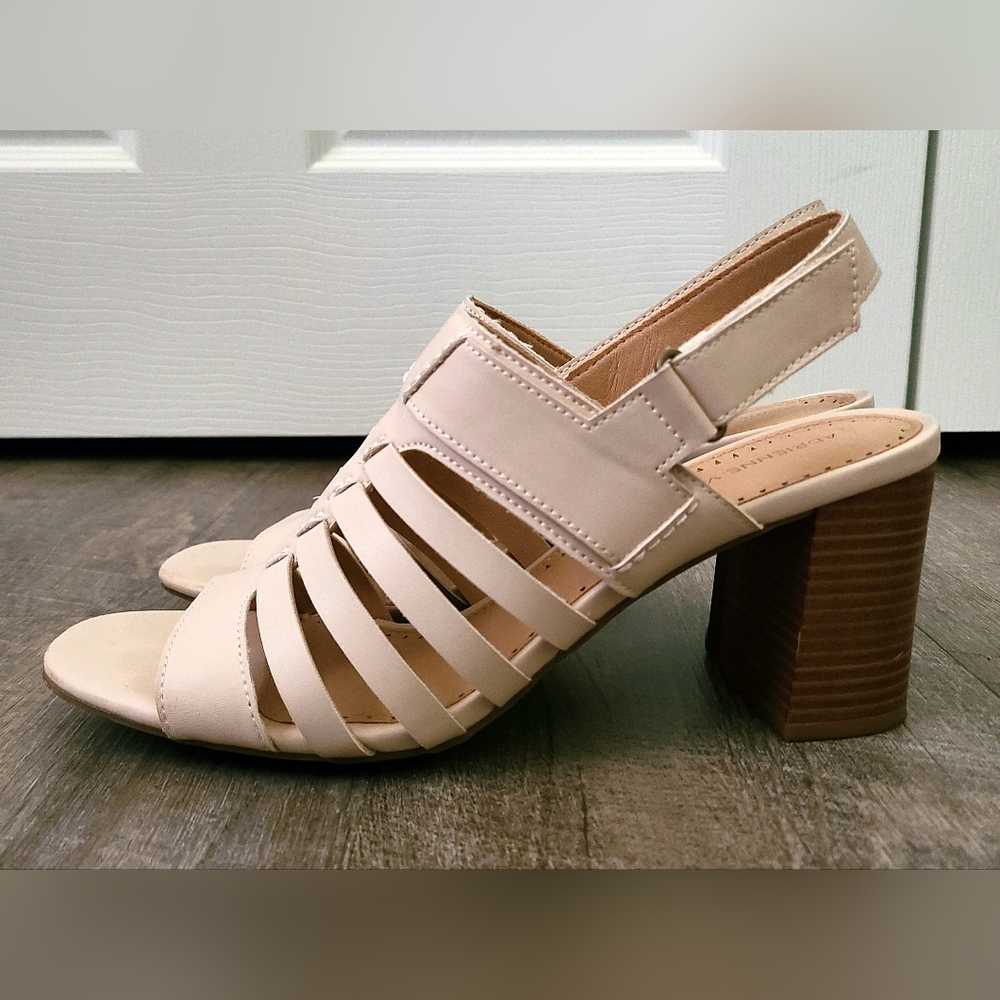 Womens Beige Heels